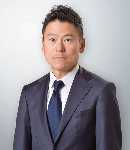 Akahide Ishida, who succeeded his father Ryuichi Ishida in 2010 Akahide Ishida, who succeeded his father Ryuichi Ishida in 2010